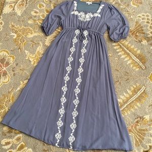 Womens maxi dress size m. Grey blue with cream embroidery
